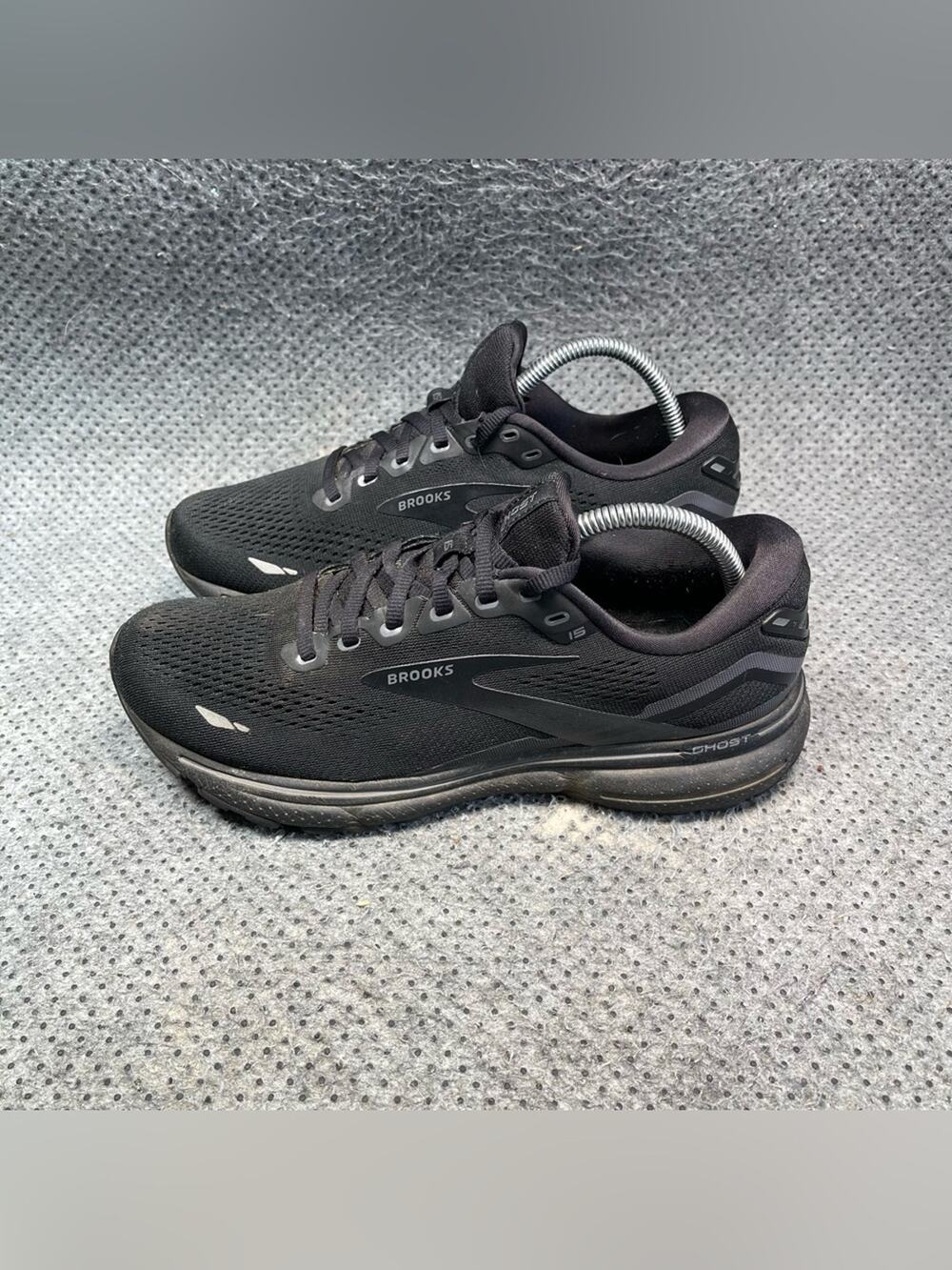 Brooks Ghost 15 Black Wide Running Shoes Size 9.5 Women’s